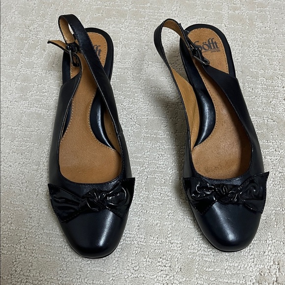Sofft Shoes - Sofft Black Slingback Heels with Bow Accent Women’s size 10M